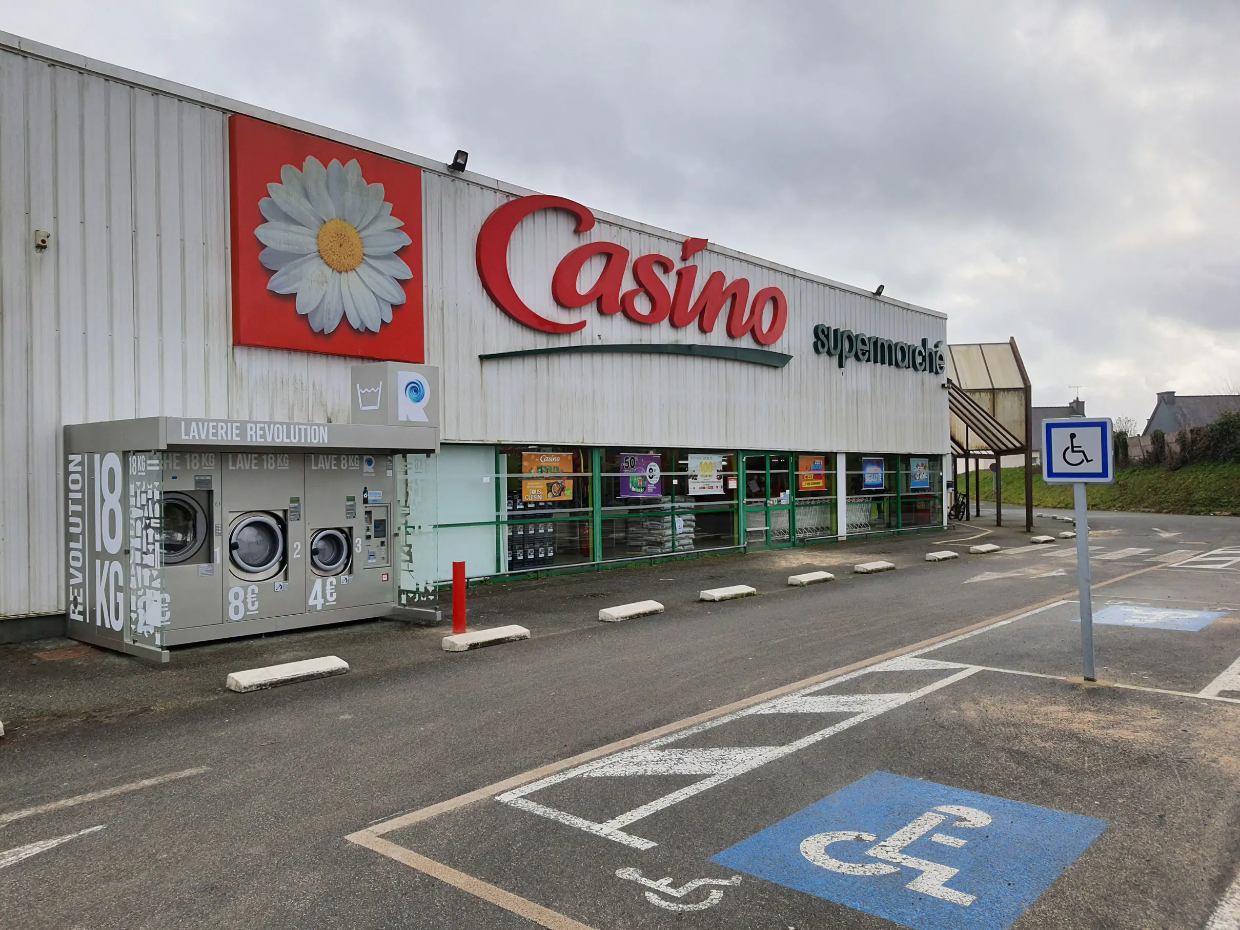 Callac-Casino-Supermarche.jpg