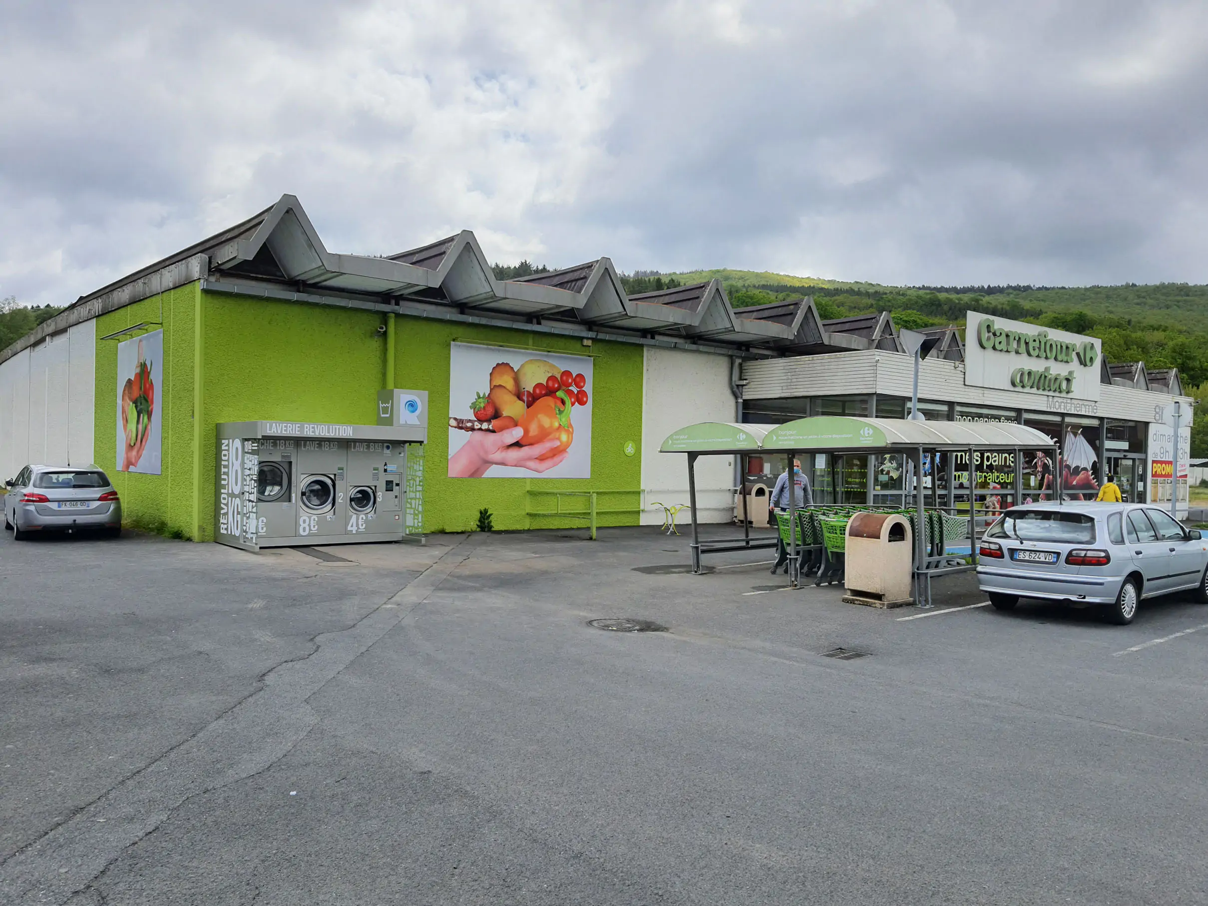 Montherme-Carrefour-Contact.jpg